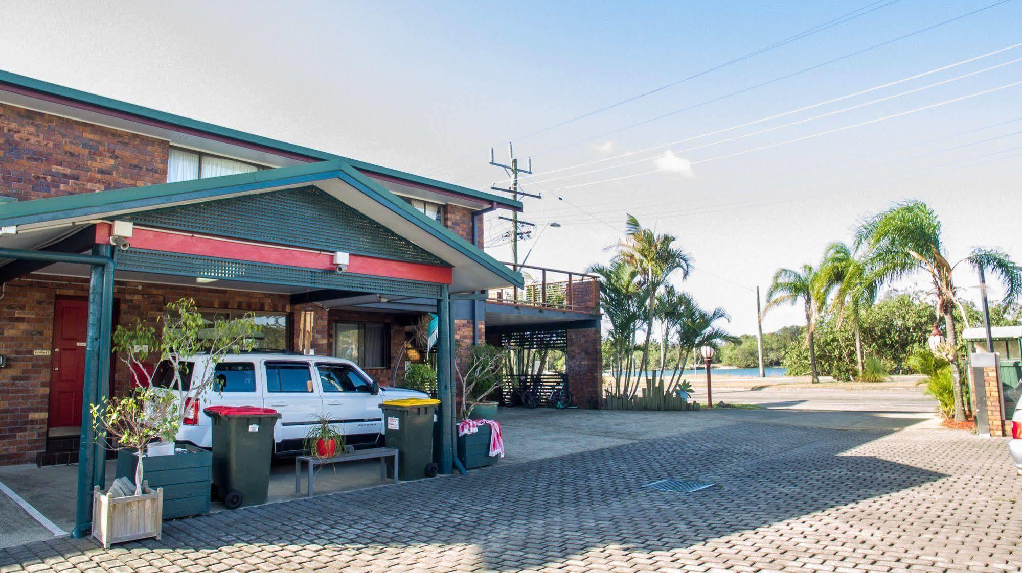 טוויד הדס Arabella Motor Inn מראה חיצוני תמונה