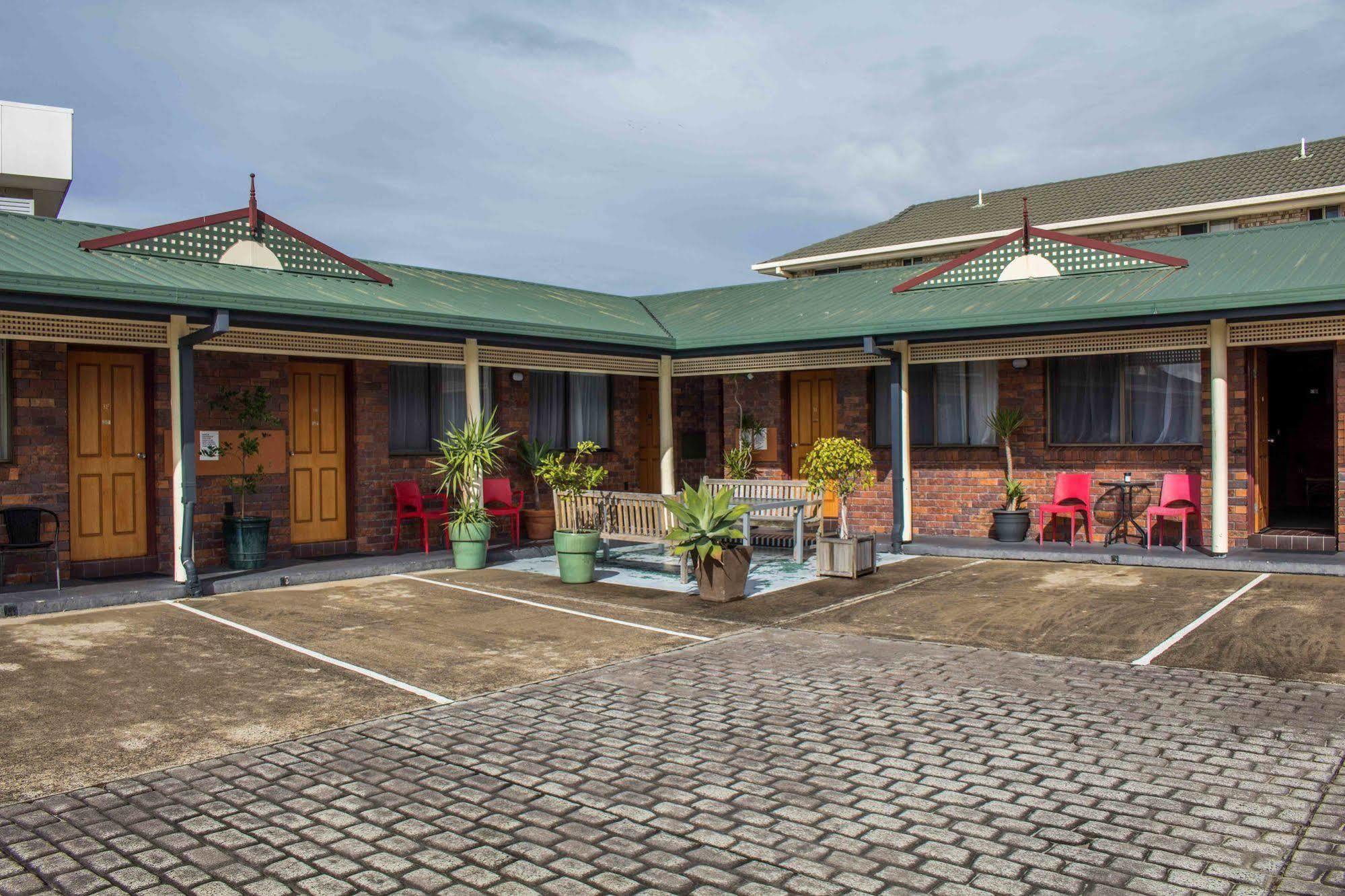 טוויד הדס Arabella Motor Inn מראה חיצוני תמונה